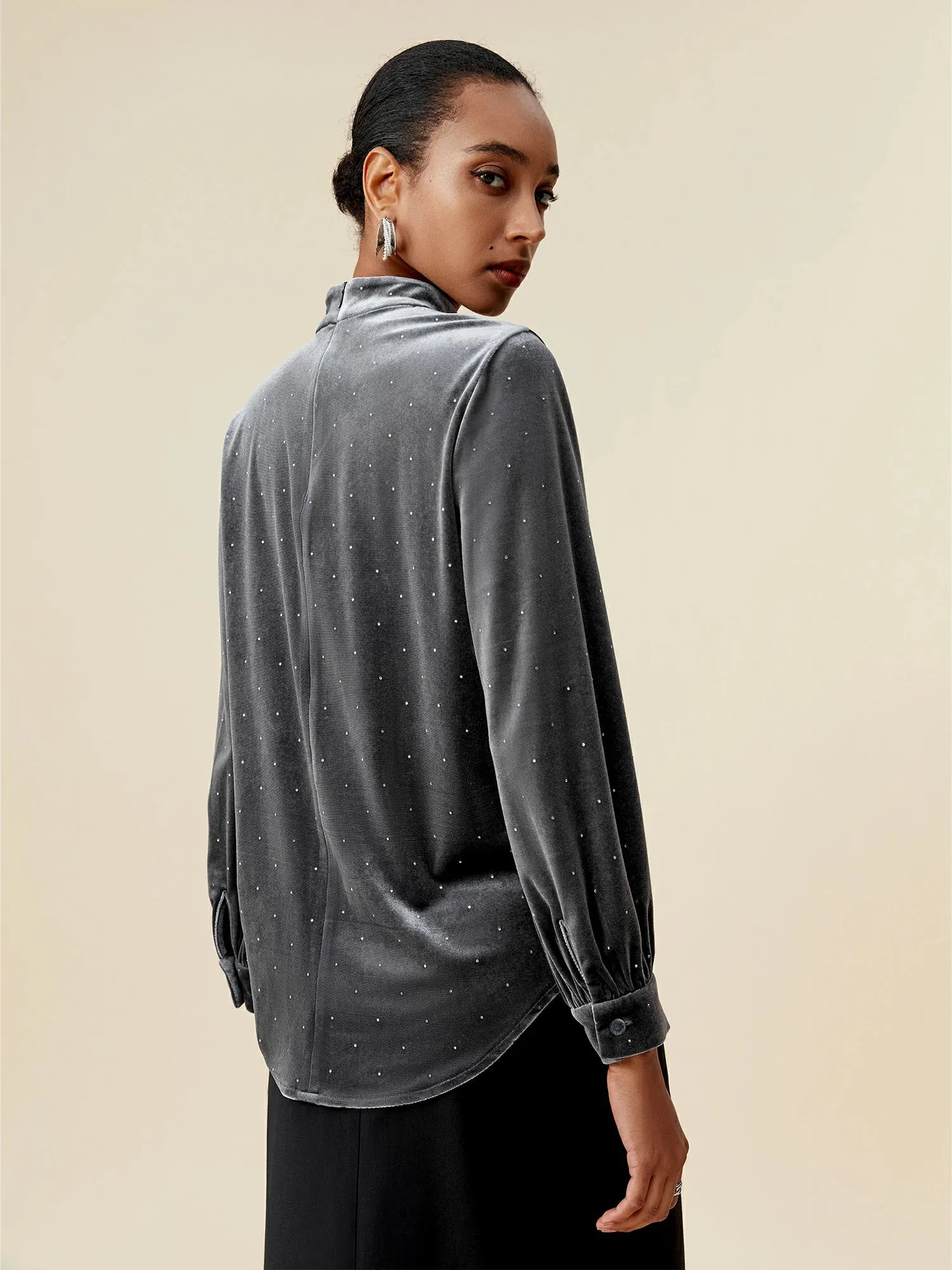 Amoretu Velvet V-Neck Rhinestone Long Sleeve Top