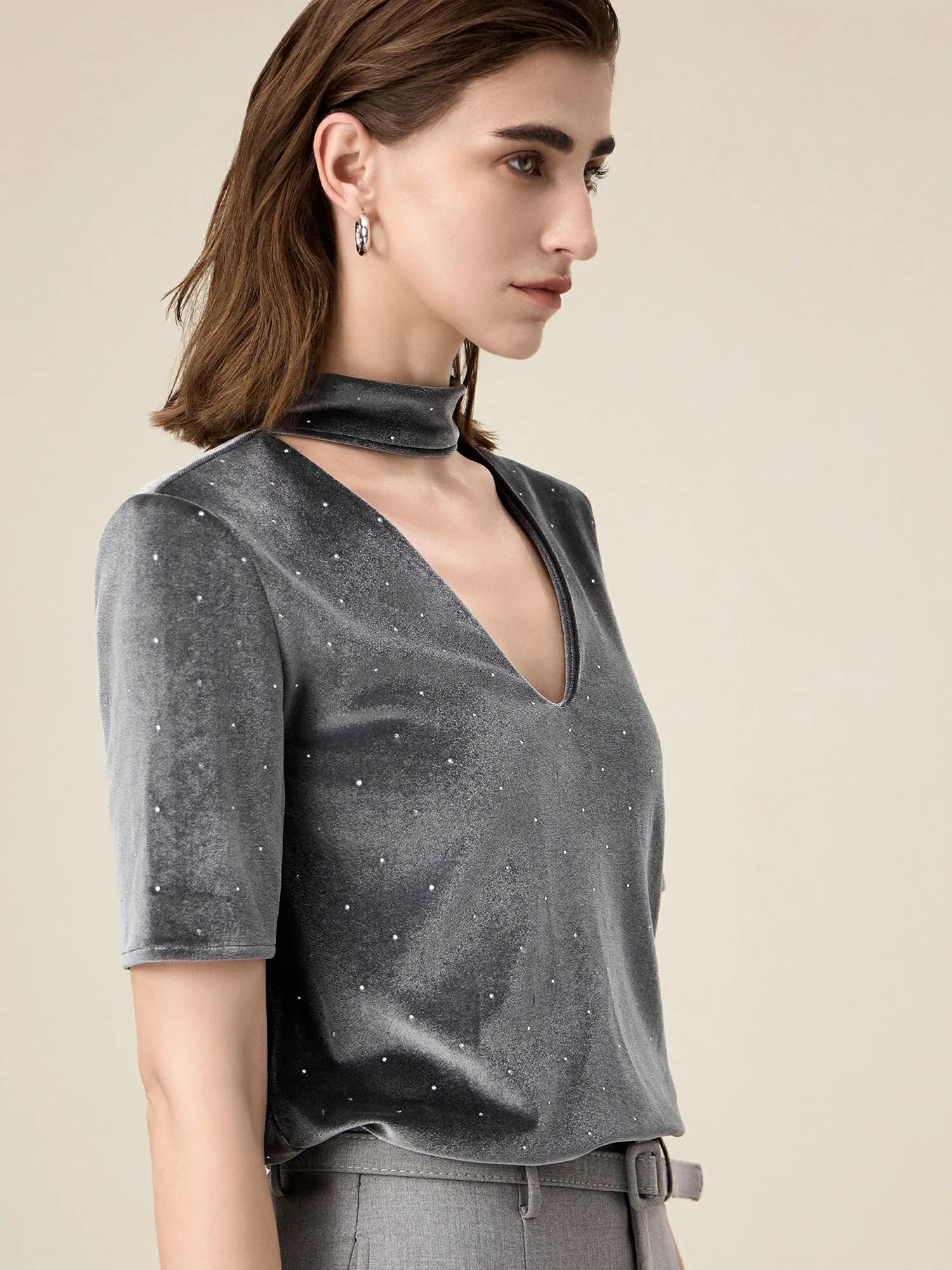 Amoretu Women's Velvet Halter Neck Rhinestone Top