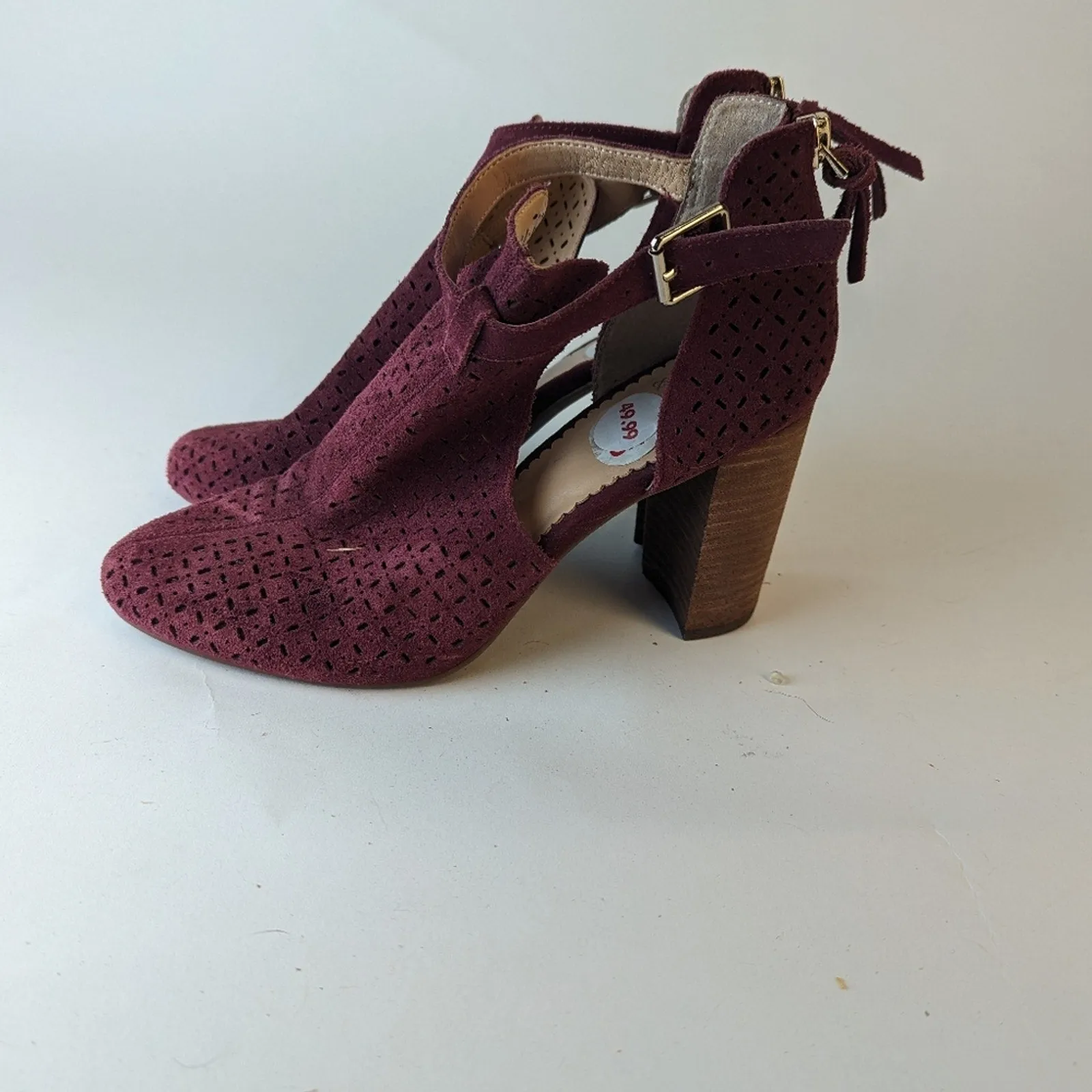 NWT Crown & Ivy Suede Stacked Heels - 7.5