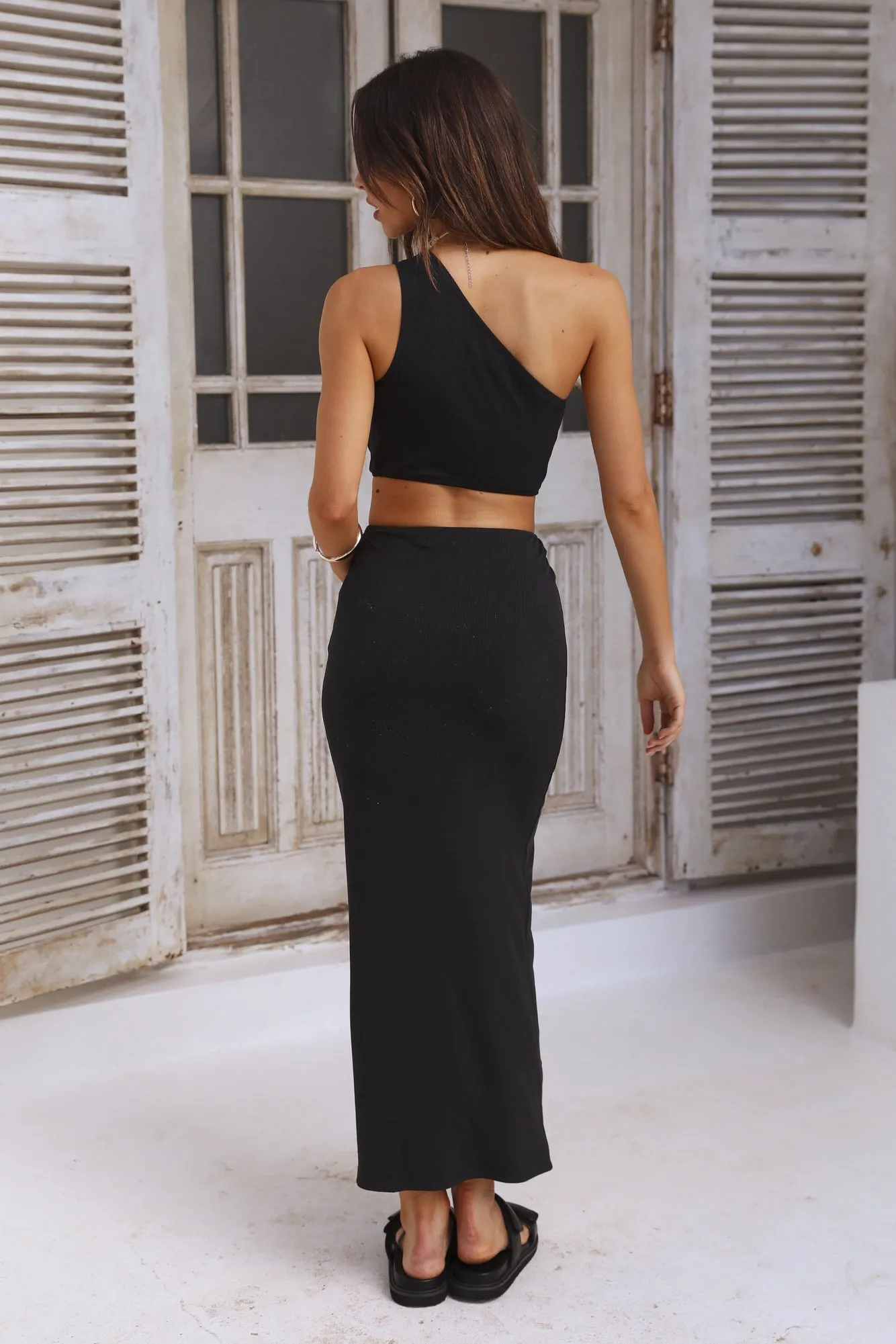 One Becomes Two Crop Top Black
